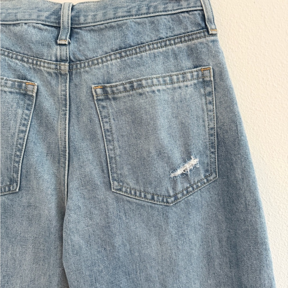 GAP Women Size 27/4 Petite Barrel High Rise Jeans Light Indigo Destroy EUC - Picture 11 of 15